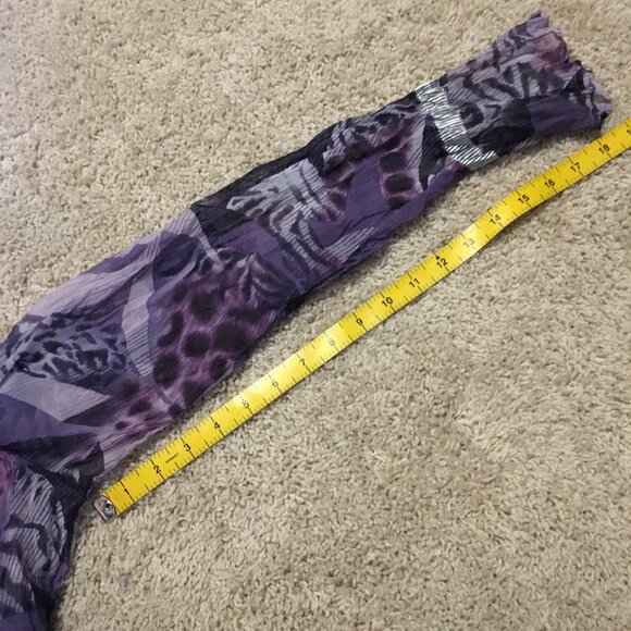 SE Stenau Purple Whimsigoth Floral & Animal Print Button Down Shirt - Picture 16 of 16